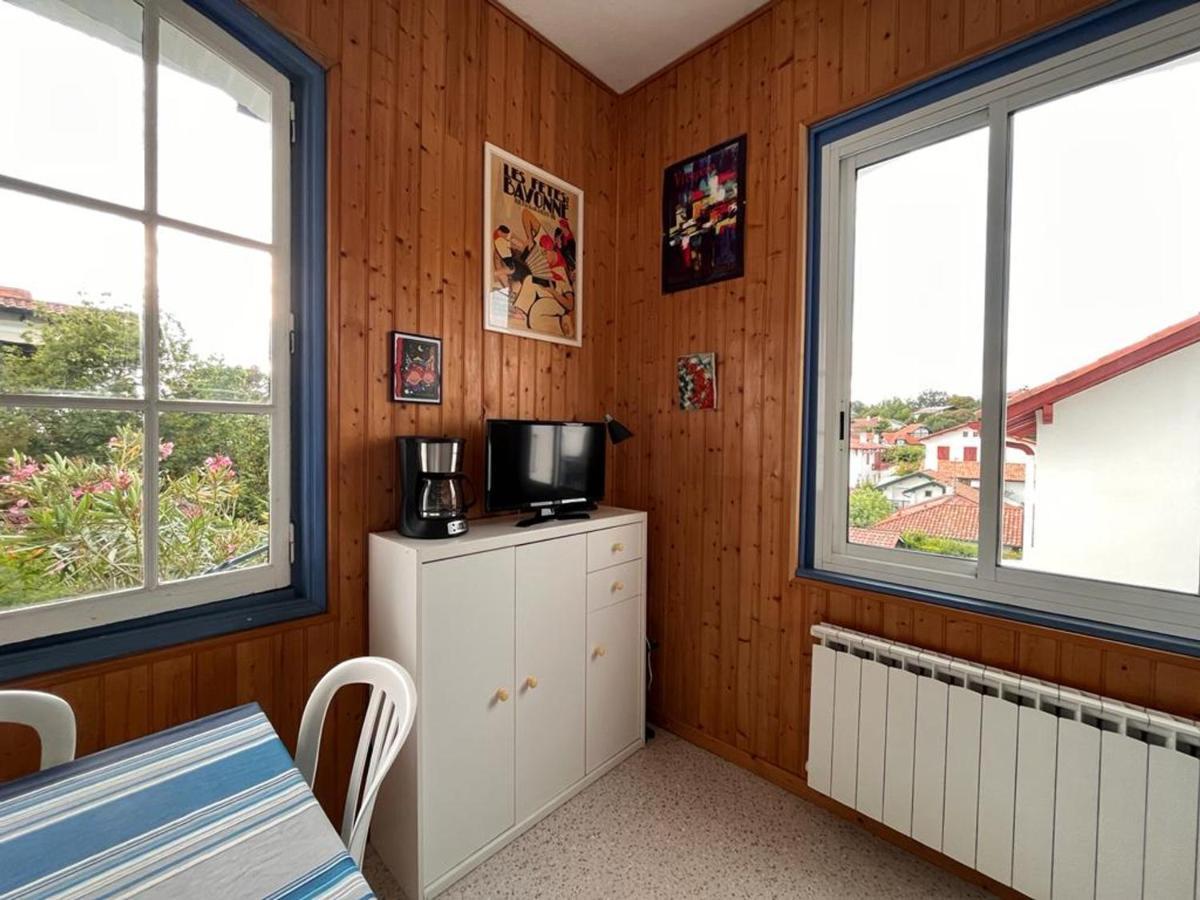 Appartement Calme Proche Plage Avec Parking Gratuit A Saint-Jean-De-Luz - Fr-1-239-804 Luaran gambar